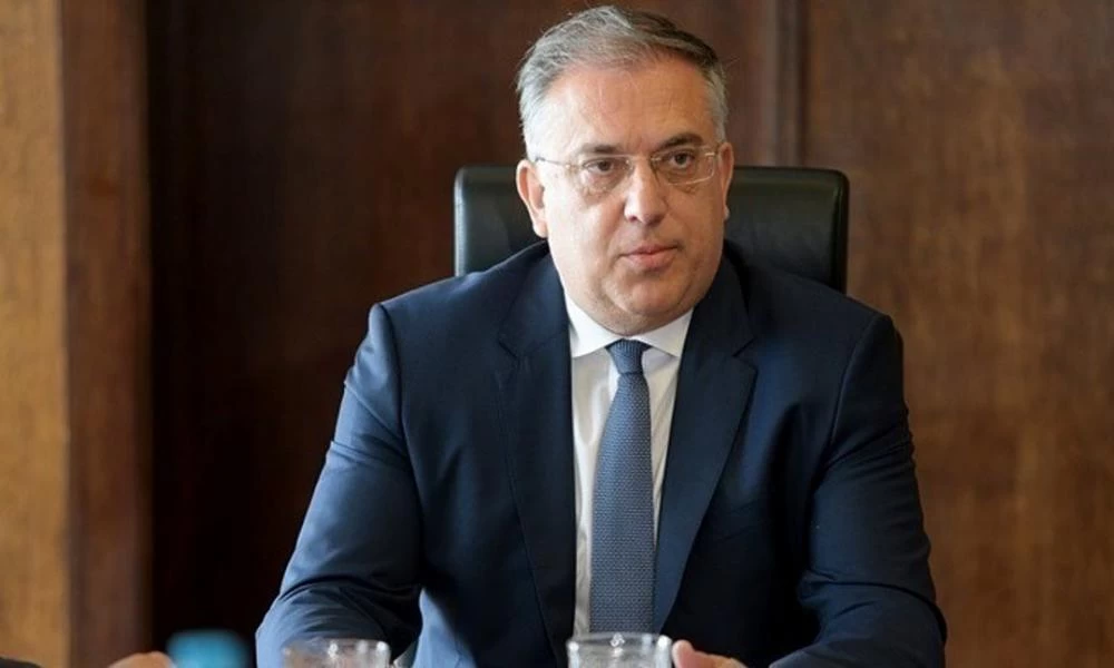 Το δόγμα "Νόμος & Τάξη" συνεχίζεται για τους ανεμβολίαστους-Θεοδωρικάκος: Δεν θα προσάγονται οι εκπαιδευτικοί στα αστυνομικά τμήματα